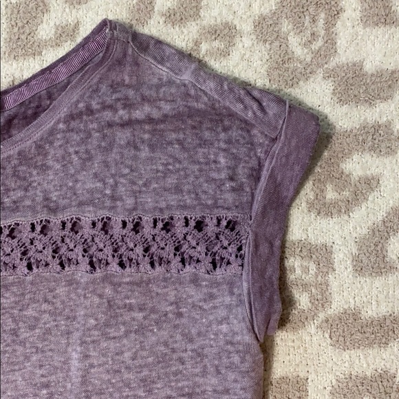 Akemi + Kin Lavender Linen Top with Lace - Picture 5 of 8